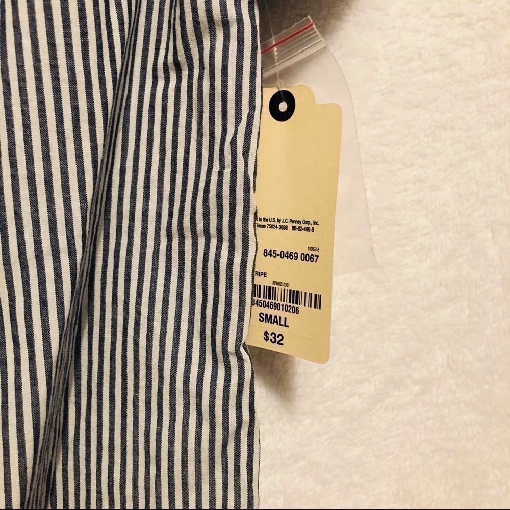 NWT St. John’s Bay Striped Button Down Crewneck Blouse Size Small - Picture 5 of 9